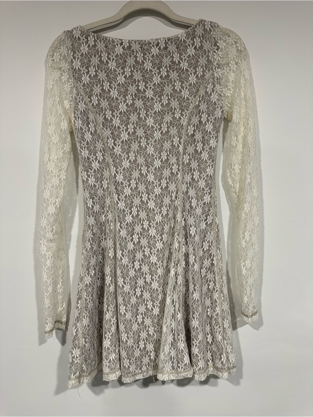 NWT Delia’s Dolls Kill Botanical Bliss Mini Dress Off White Nude Lace Size XS - Picture 2 of 3